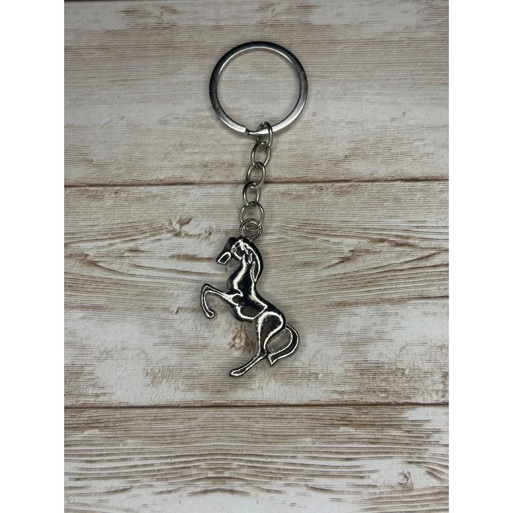 3D Horse Keychain     Choose Gold Tone or Silver Tone